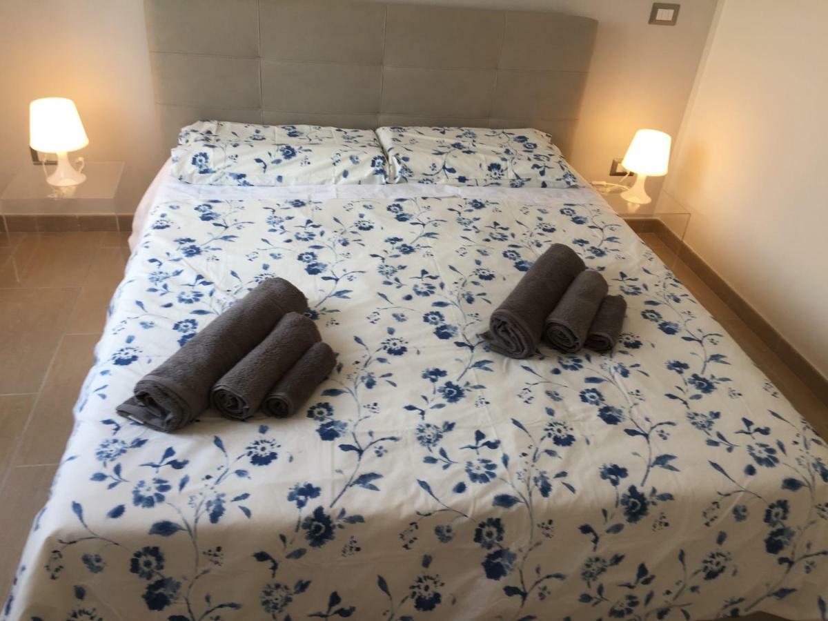 Отель Casa Grimaldi Экстерьер фото